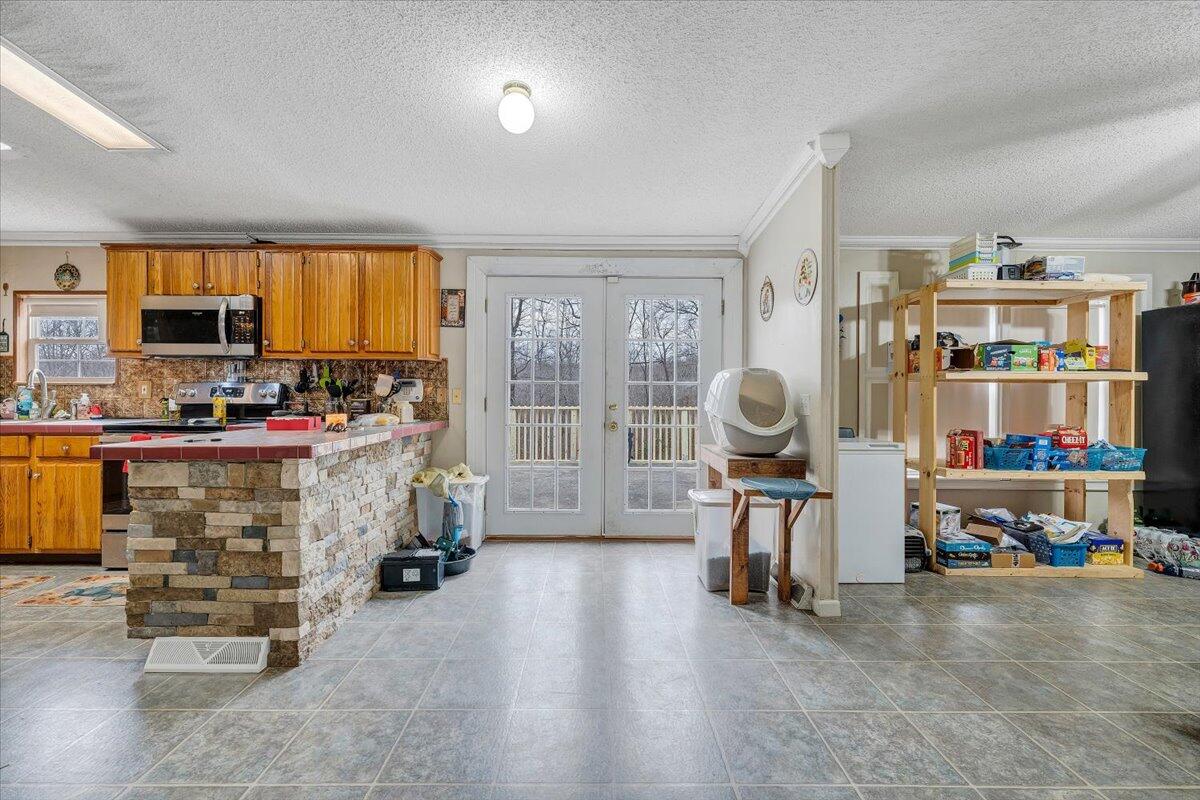 5705 Fork Mountain Road Rocky Mount, VA 24151 - Photo 20 of 53 20-MIB06551