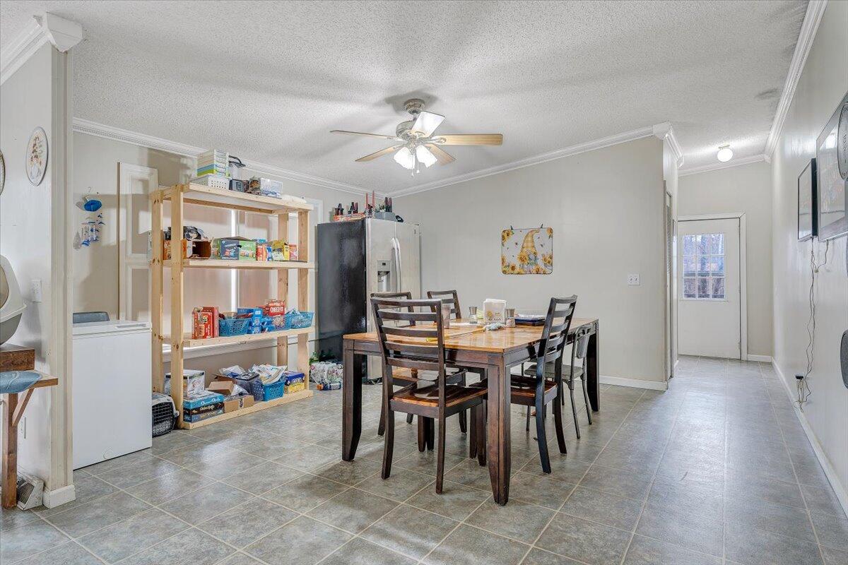 5705 Fork Mountain Road Rocky Mount, VA 24151 - Photo 22 of 53 22-MIB06554