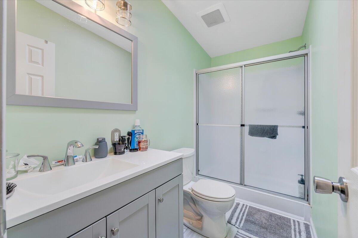 5705 Fork Mountain Road Rocky Mount, VA 24151 - Photo 36 of 53 36-MIB06491