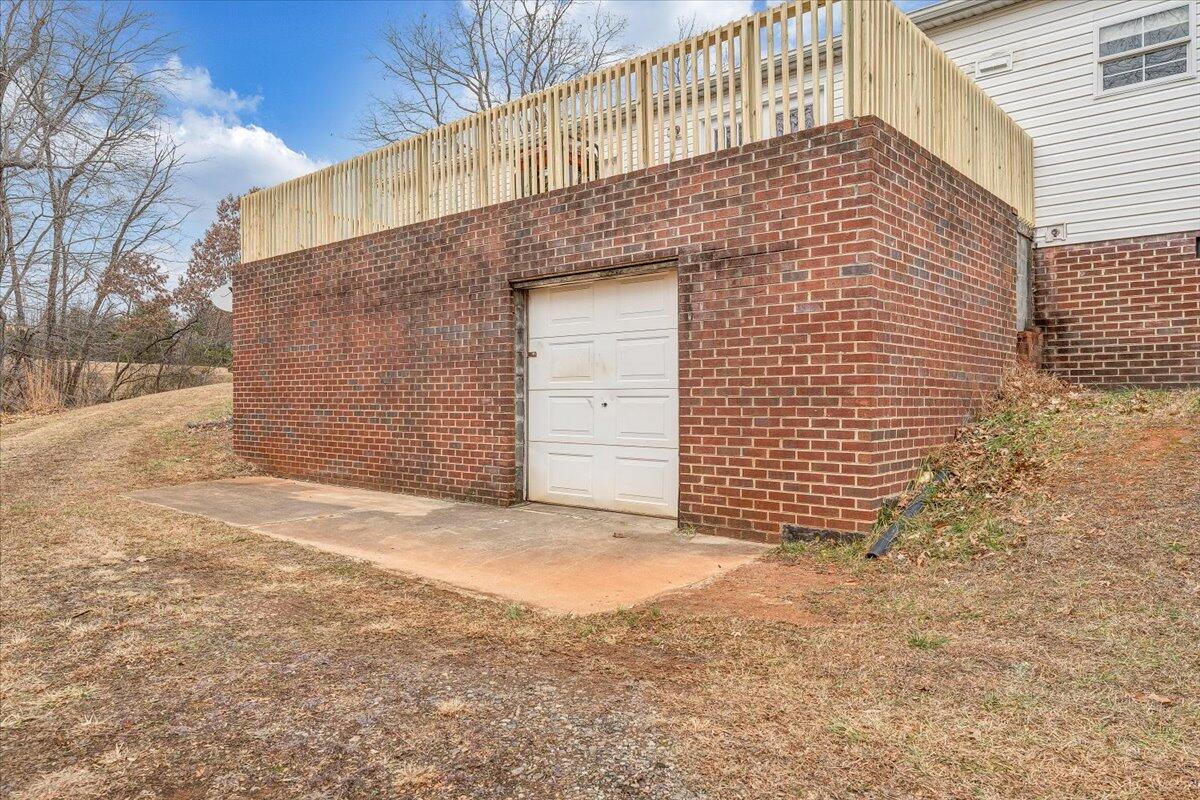 5705 Fork Mountain Road Rocky Mount, VA 24151 - Photo 40 of 53 40-MIB06653