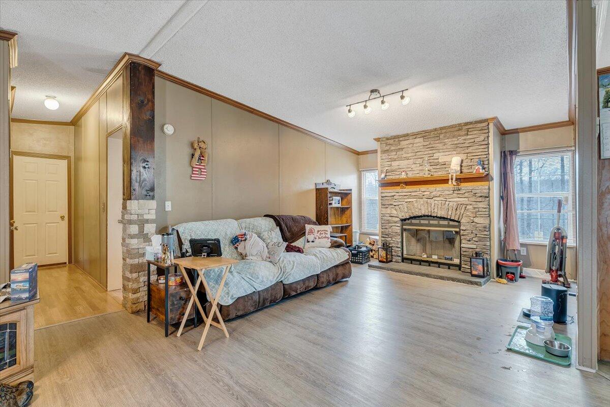 5705 Fork Mountain Road Rocky Mount, VA 24151 - Photo 8 of 53 08-MIB06512