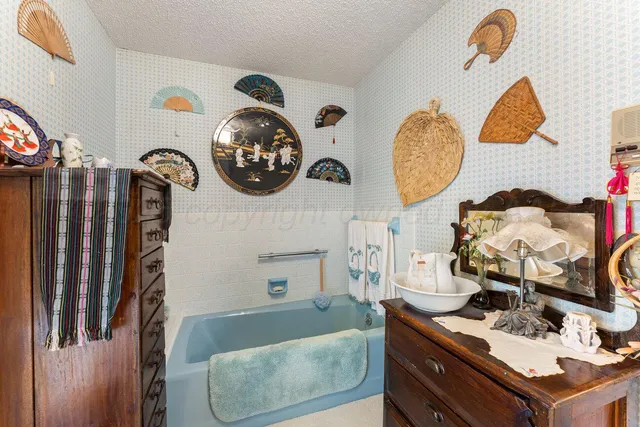 $350,000 | 201 Carson Avenue, Dumas, TX 79029