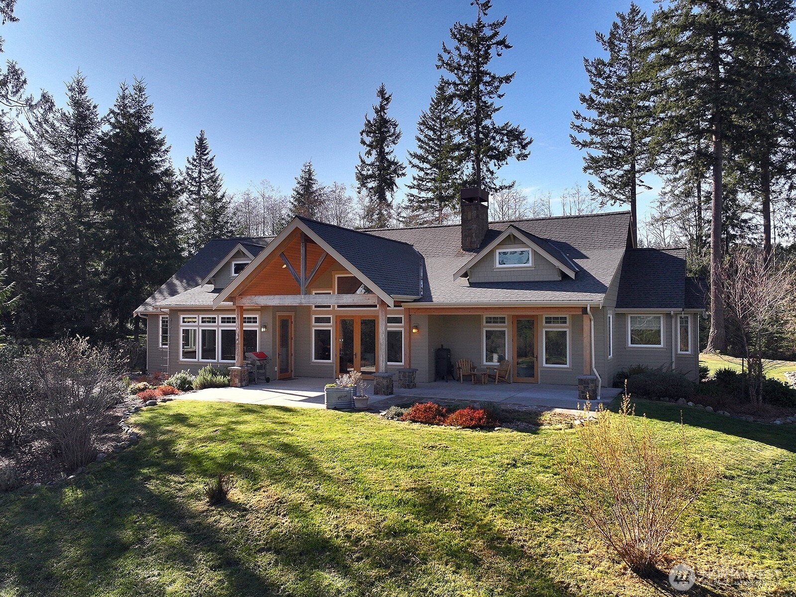 3858 Resort Road Greenbank, WA 98253 - Photo 2 of 40