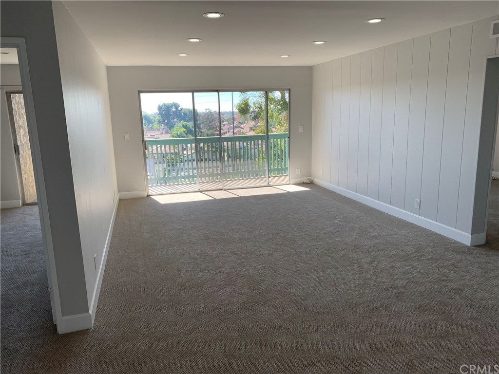 424 North Bellflower Boulevard Long Beach, CA 90814 - Photo 2 of 11