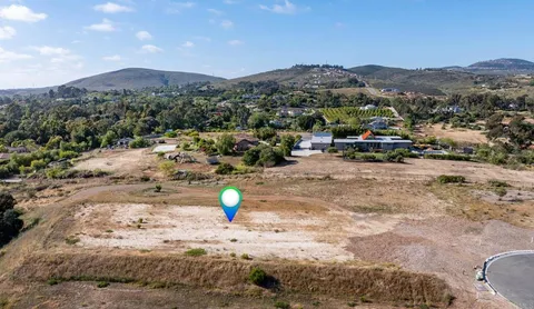 a view of a backyard with a sink