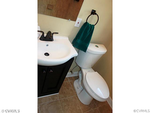 4924 Bethlehem Road Richmond, VA 23230 - Photo 8 of 14 Bathroom - 1st Floor Bathroom