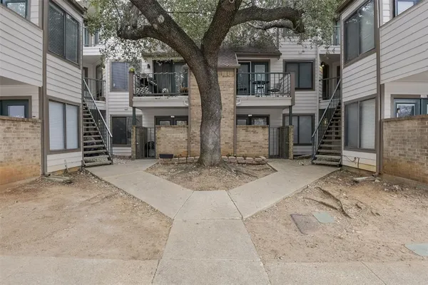 $165,000 | 2311 Basil Drive, Unit C106, Arlington, TX 76006