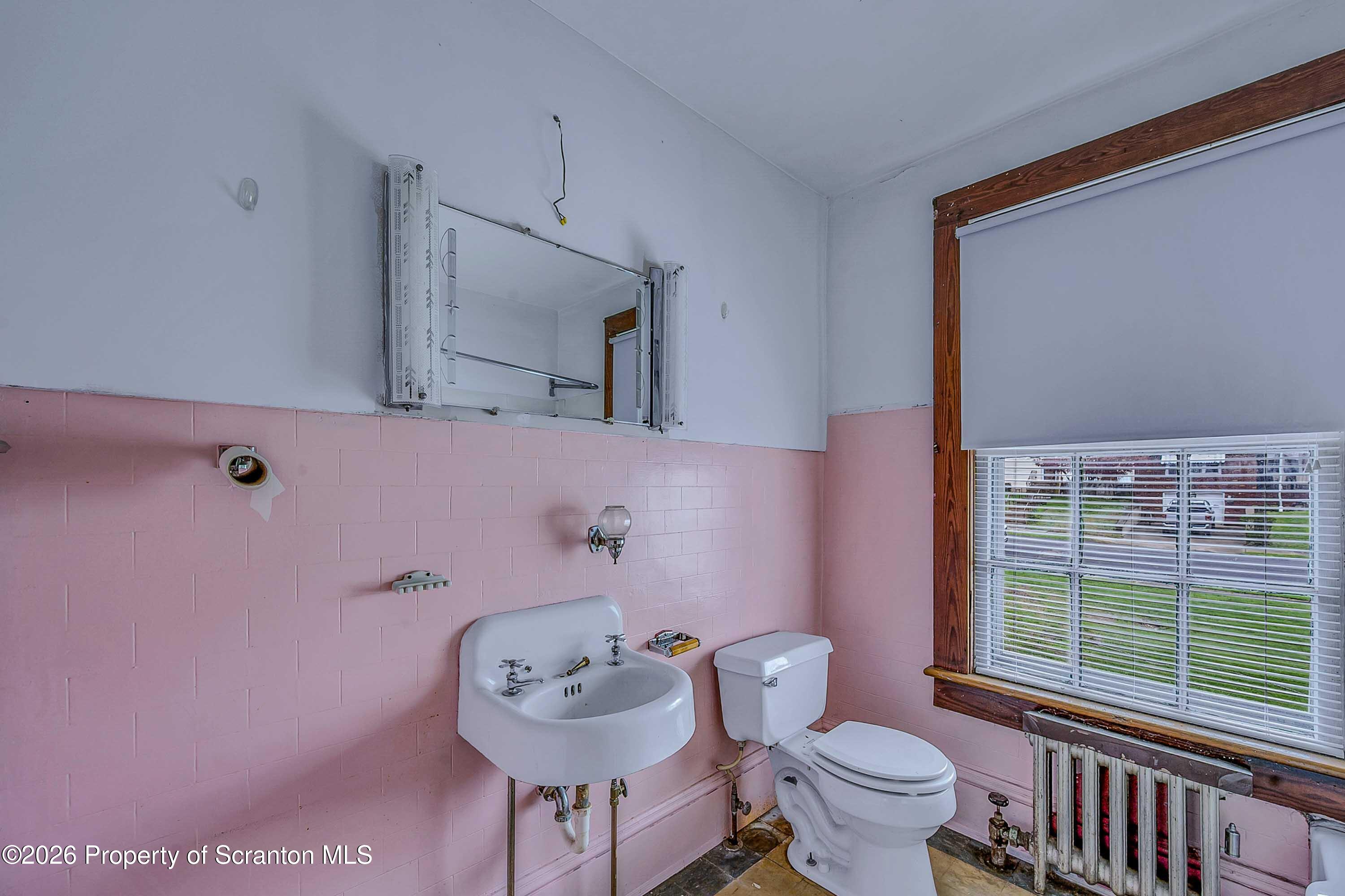 1429 Hawthorne Street Scranton, PA 18504 - Photo 17 of 29 Hawthorne -23