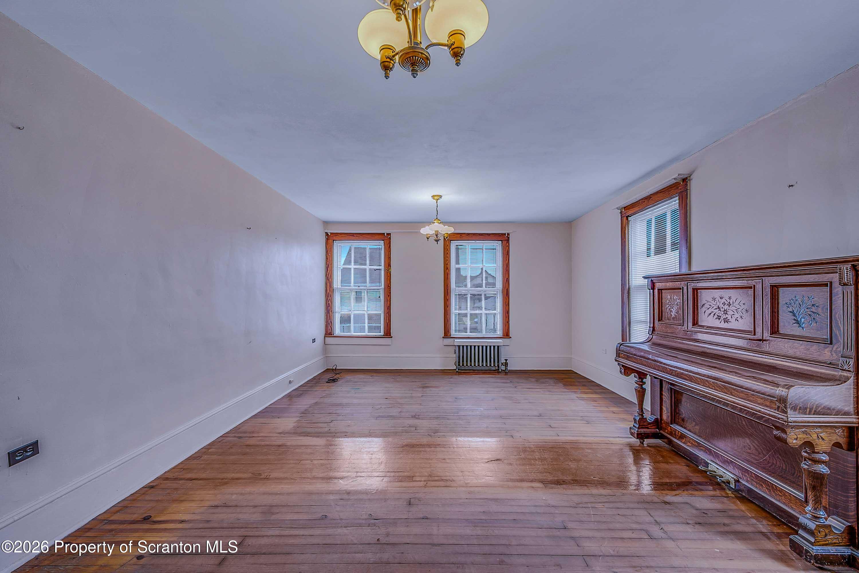 1429 Hawthorne Street Scranton, PA 18504 - Photo 19 of 29 Hawthorne -25