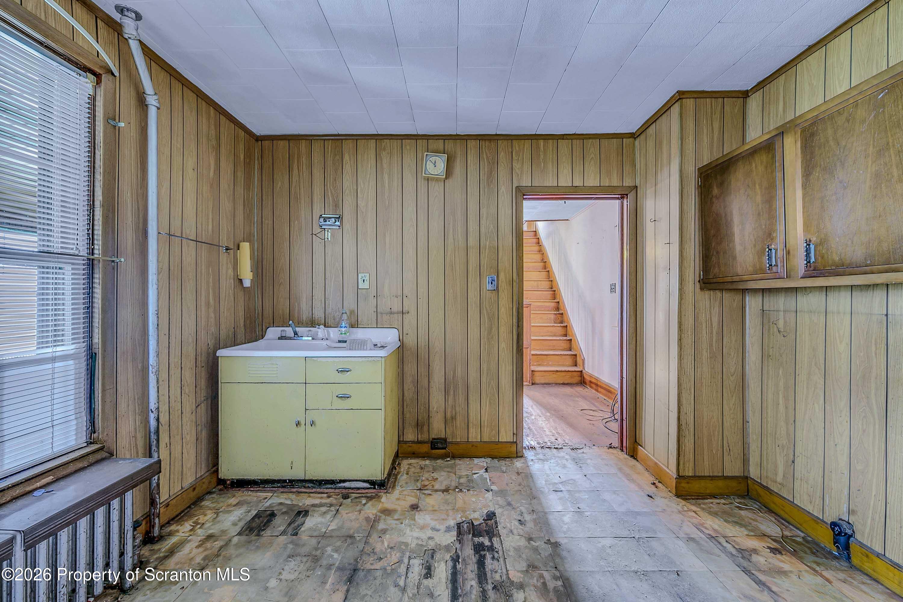 1429 Hawthorne Street Scranton, PA 18504 - Photo 7 of 29 Hawthorne -13