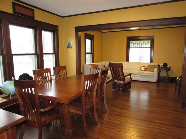 $145,000 | 302 Victoria Street, Fairmont, MN 56031