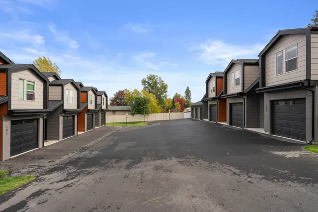 $2,295,000 | 701 South Felts Road, Spokane, WA 99206