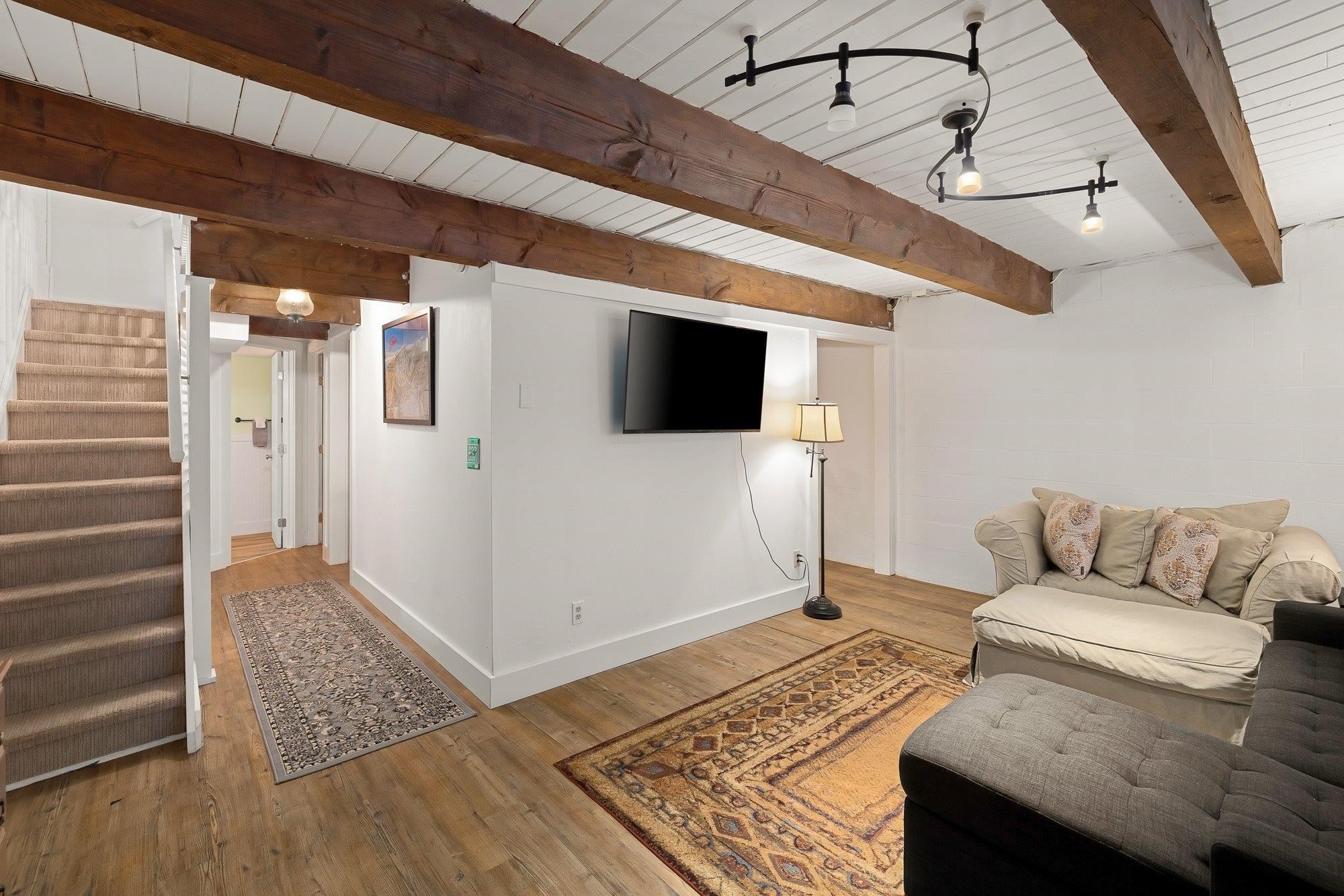 67 Fox Hill Road, Unit 3 Stowe, VT 05672 - Photo 4 of 36 Gallery Image 4