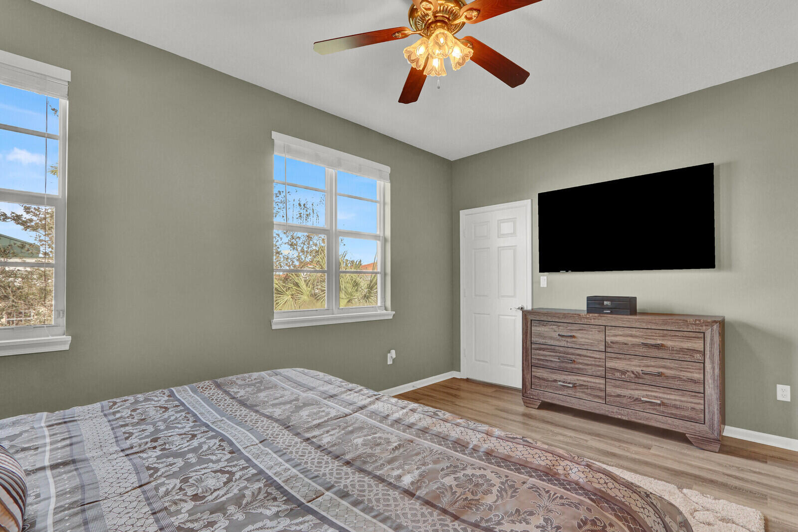 136 Regions Way Jupiter, FL 33458 - Photo 20 of 29 25_Image_25_mls