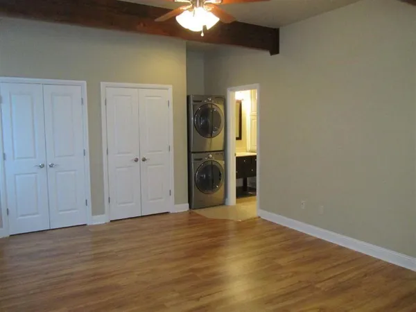 $1,150 | 115 East Main Street, Llano, TX 78643