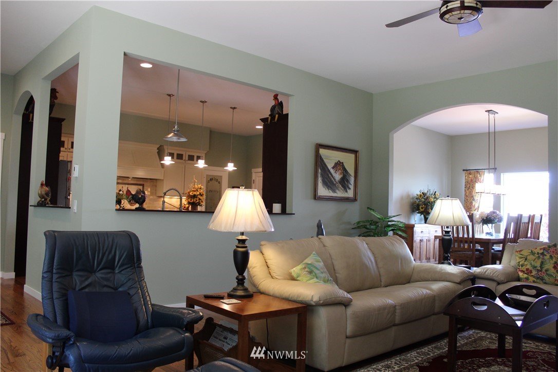 1310 Rook Drive Port Angeles, WA 98362 - Photo 6 of 25 Gallery Image 6