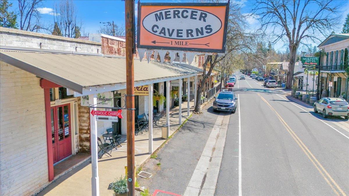 5595 Jasper-Ridge Murphys, CA 95247 - Photo 90 of 96 Downtown Murphys. Mercer Caverns is in between downtown and Jasper Ridge!