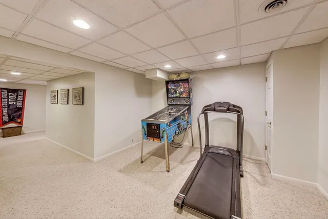 $875,000 | 2098 Fall Brook Drive, Naperville, IL 60565