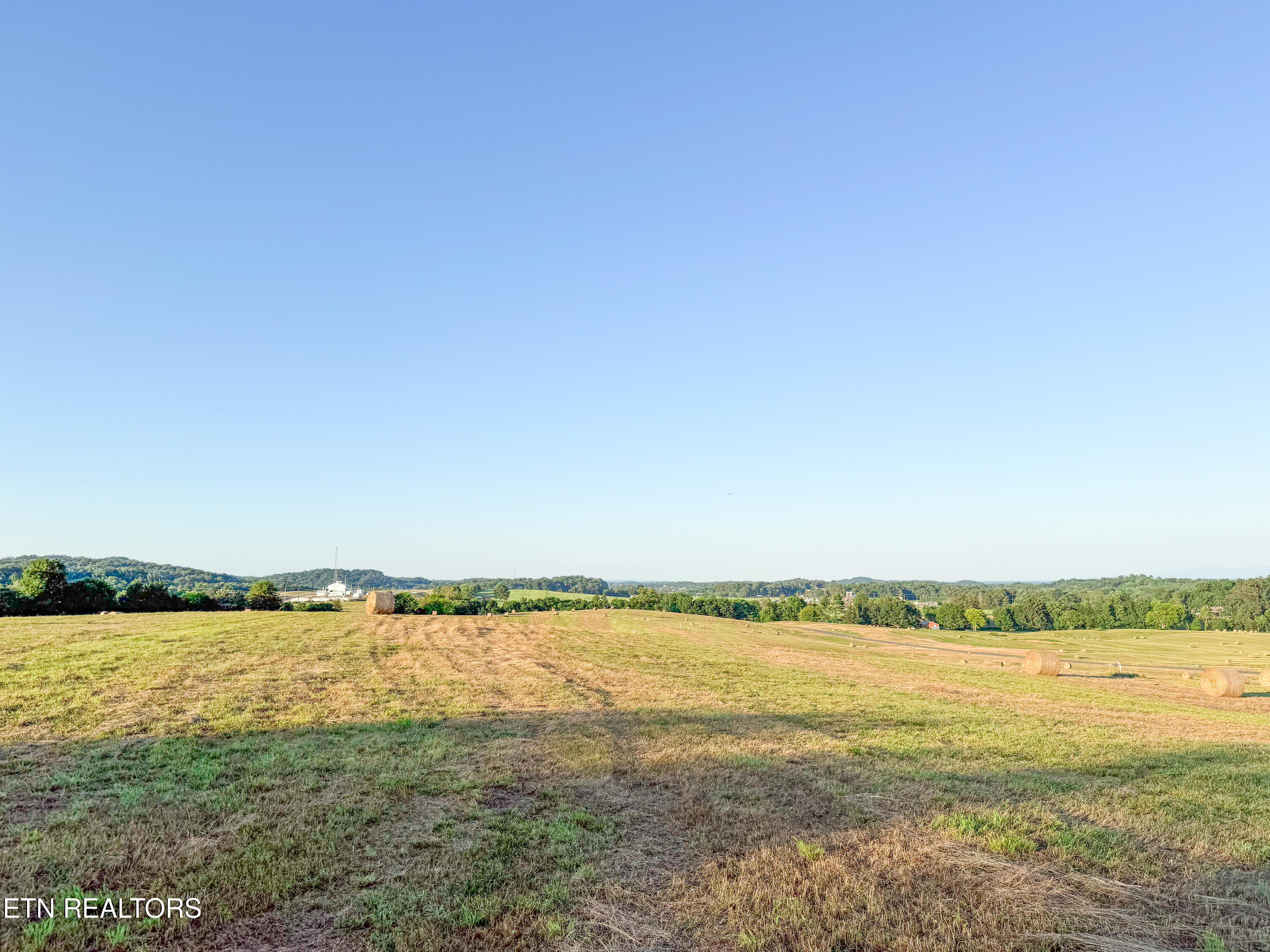 16 Summerset Drive Talbott, TN 37877 - Photo 2 of 11 Photo Jul 03 2025, 7 53 17 PM