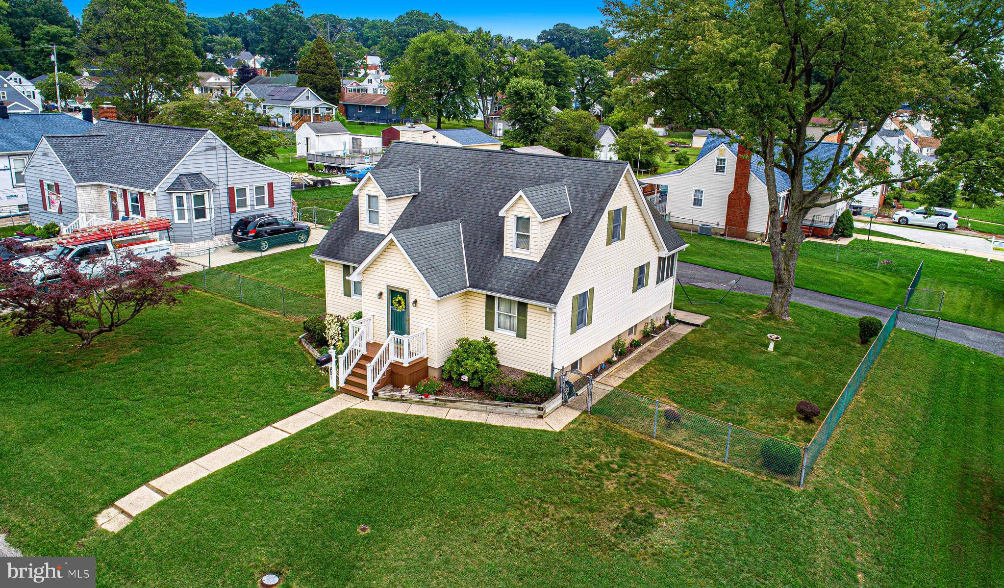 401 Riverside Road Baltimore, MD 21221 - Photo 5 of 41 an aerial view of a house