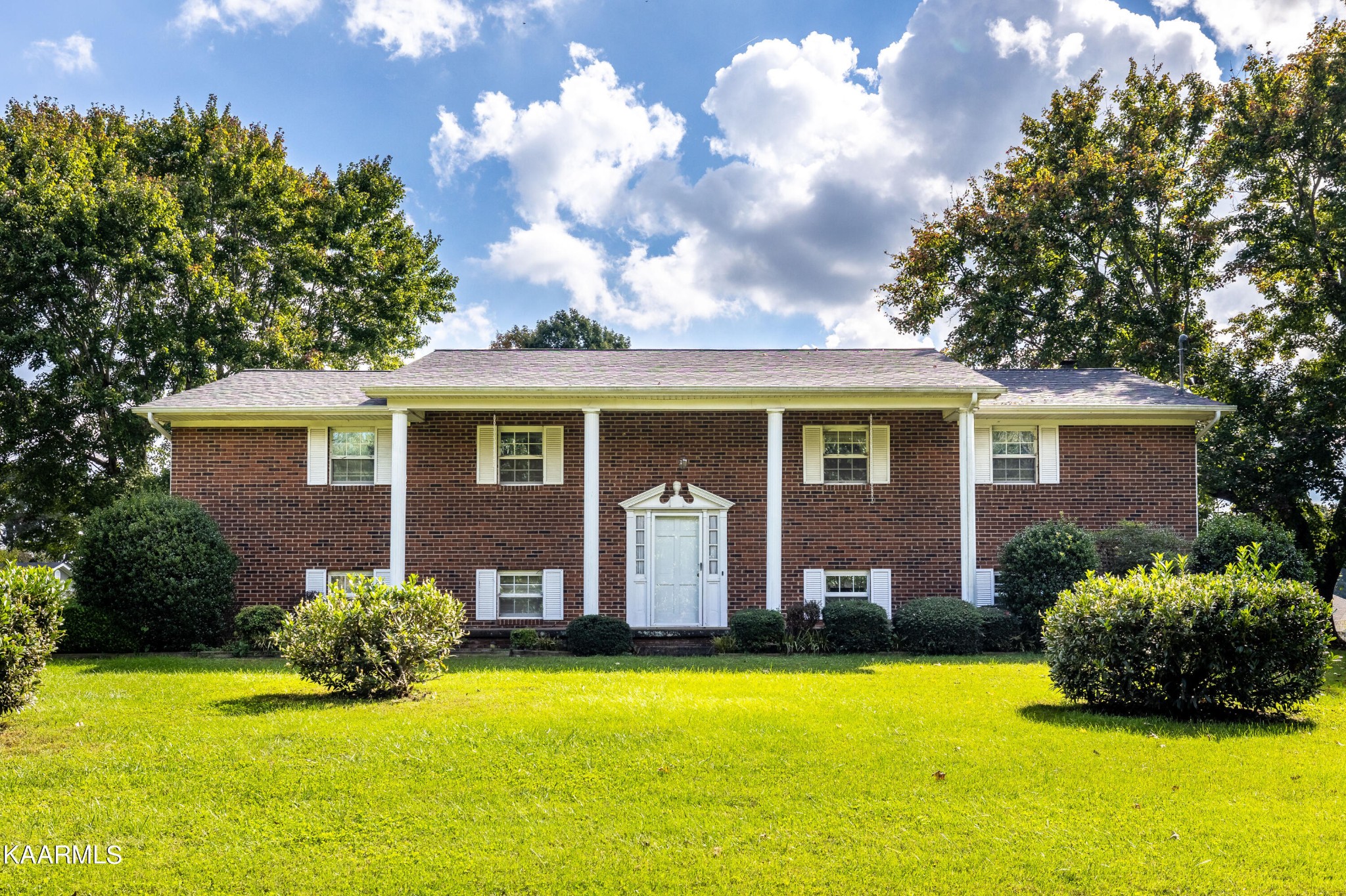 577 Clarke Road Lenoir City, TN 37771 - Photo 1 of 47 Gallery Image 1