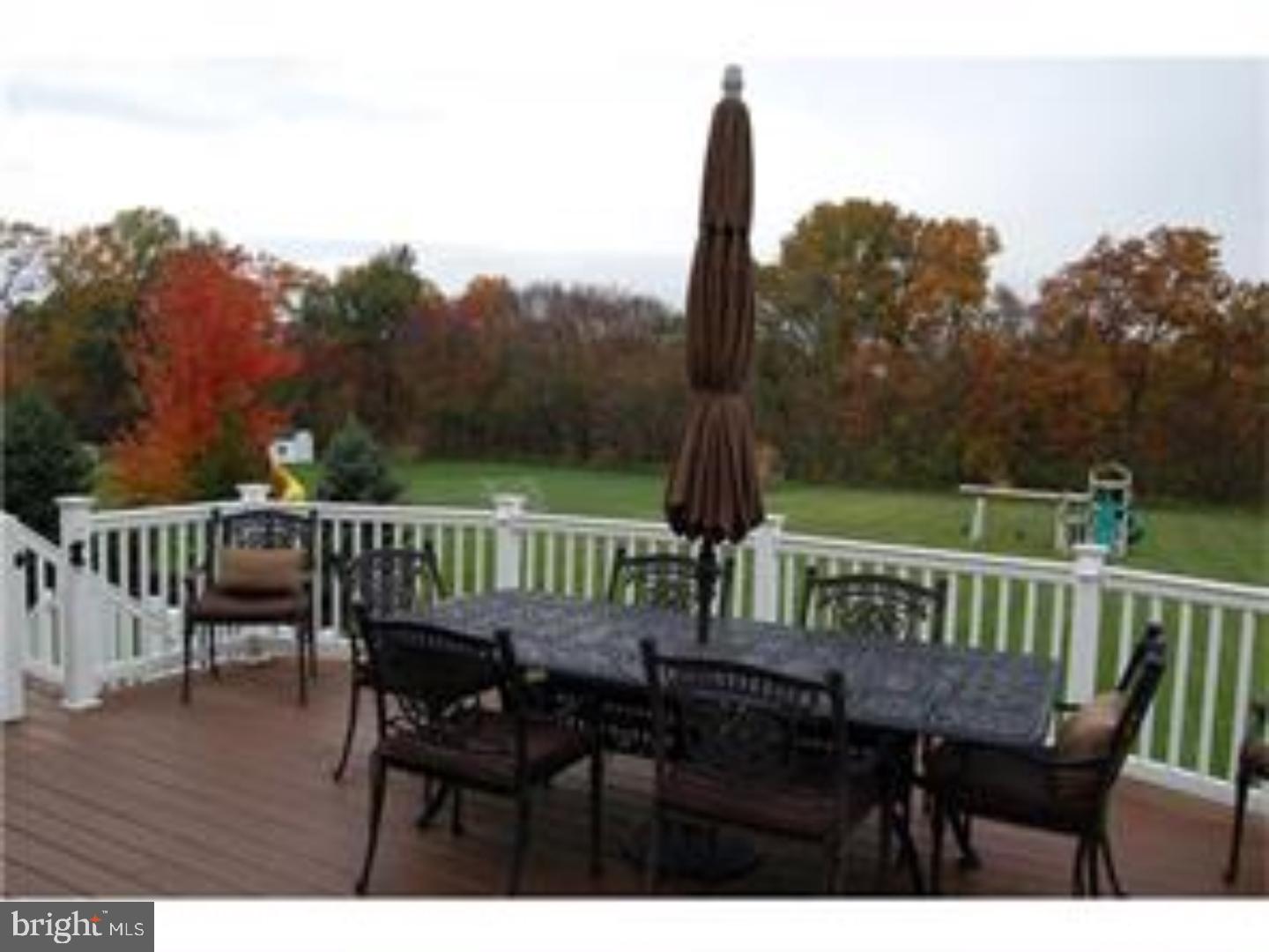 104 Quail Ridge Way Mickleton, NJ 08056 - Photo 3 of 6 Deck