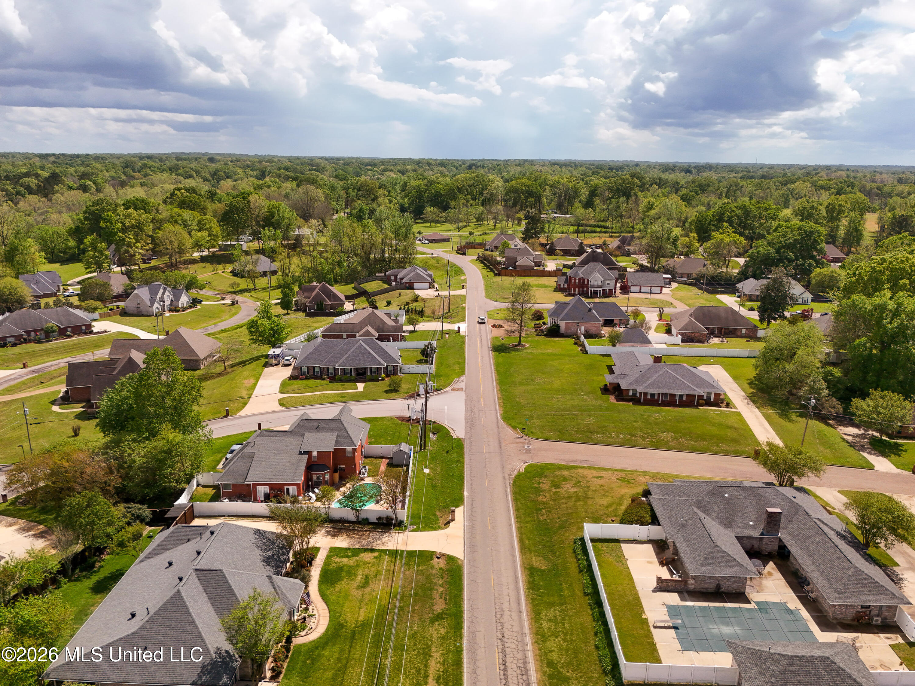 444 Ridgewood Street, Unit 444 Vicksburg, MS 39180 - Photo 23 of 25 Aerial Neighborhood View 1 (1)