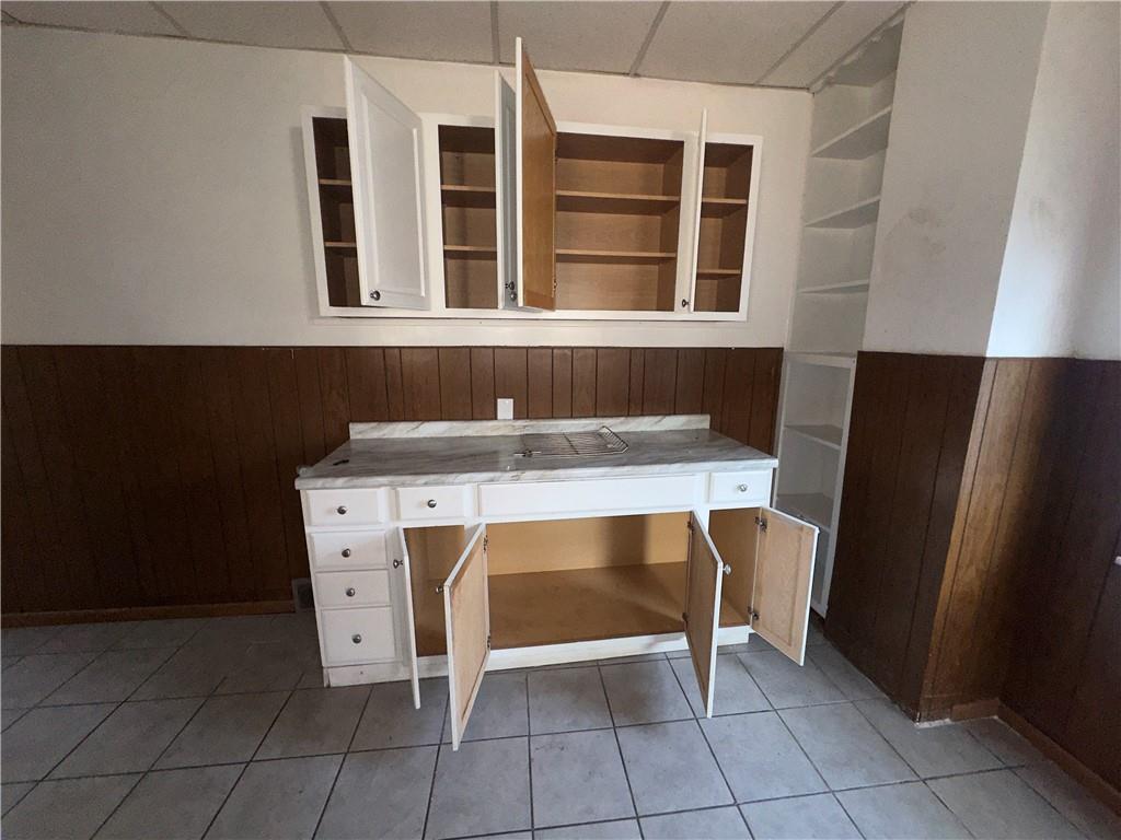 340 Park Road Ambridge, PA 15003 - Photo 4 of 17