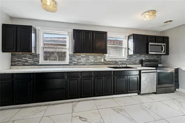 $230,000 | 3928 Alabama Avenue, Kenner, LA 70065