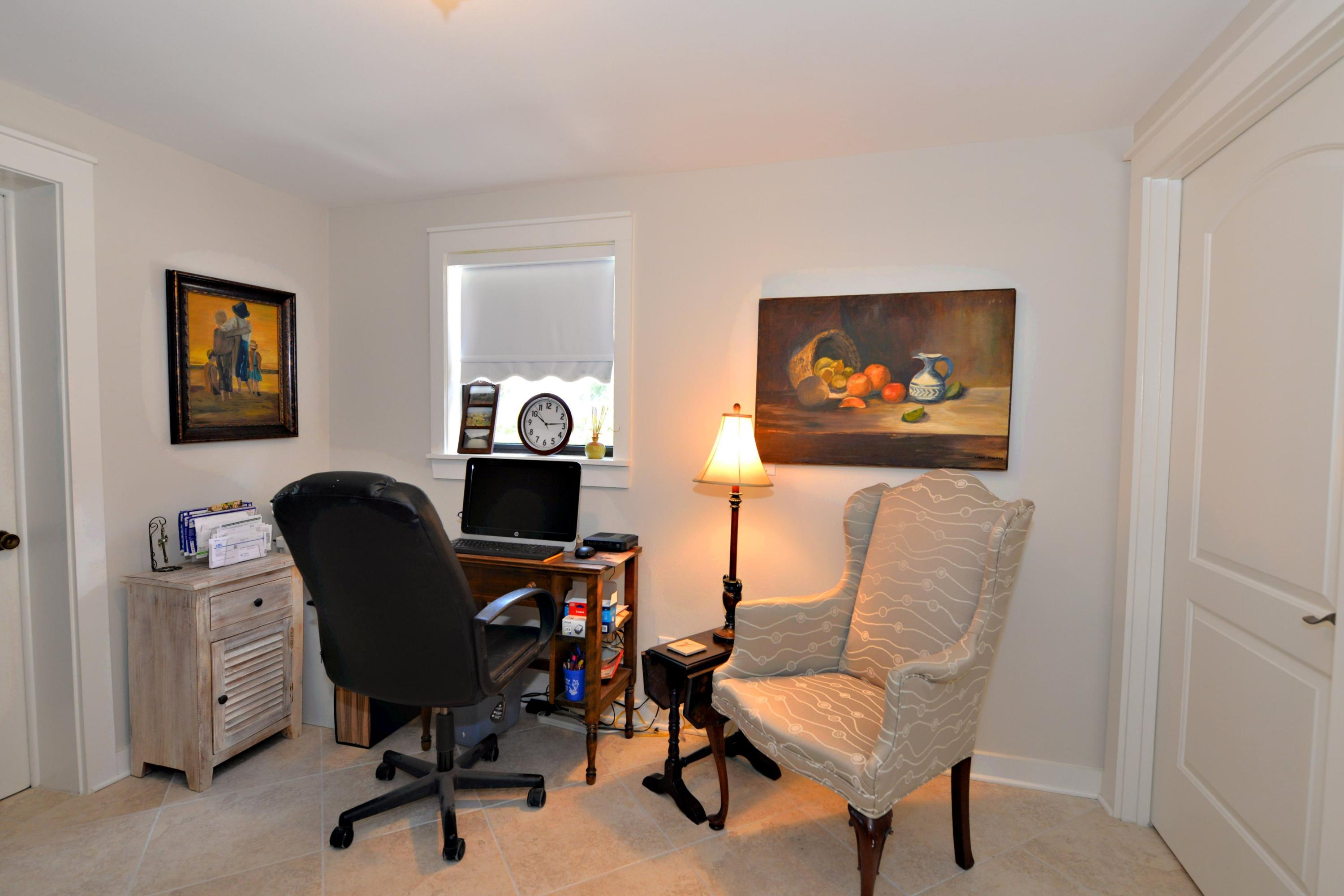 2394 Bay Grove Road Freeport, FL 32439 - Photo 22 of 37 a work room with furniture and a workspace