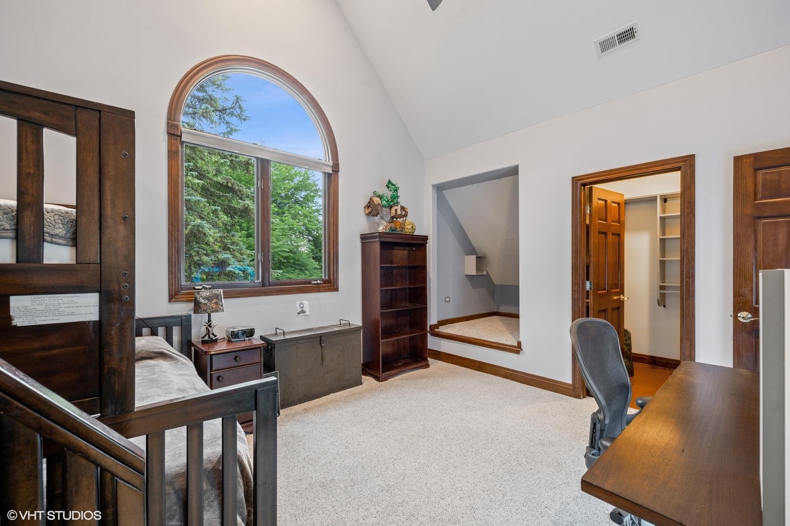 290 Lawton Road Riverside, IL 60546 - Photo 36 of 52