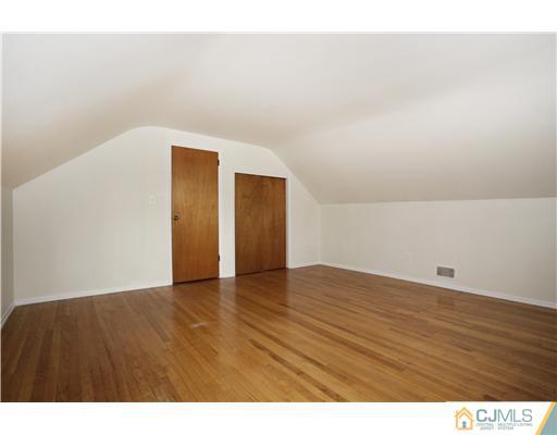 5 Roney Road Edison, NJ 08820 - Photo 22 of 25 a view of an empty room