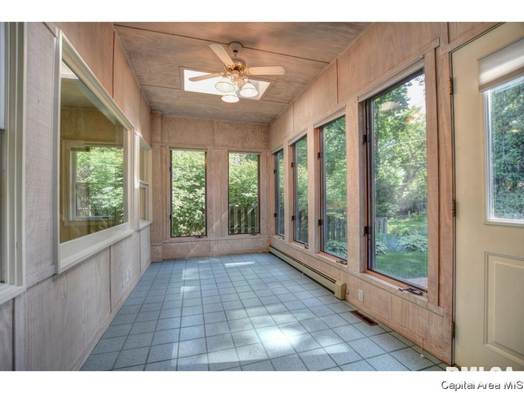 1925 South Bates Avenue Springfield, IL 62704 - Photo 14 of 36