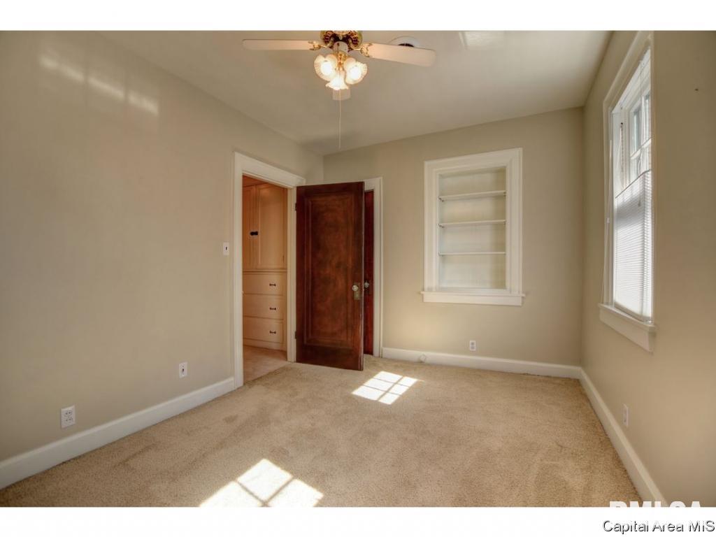1925 South Bates Avenue Springfield, IL 62704 - Photo 31 of 36