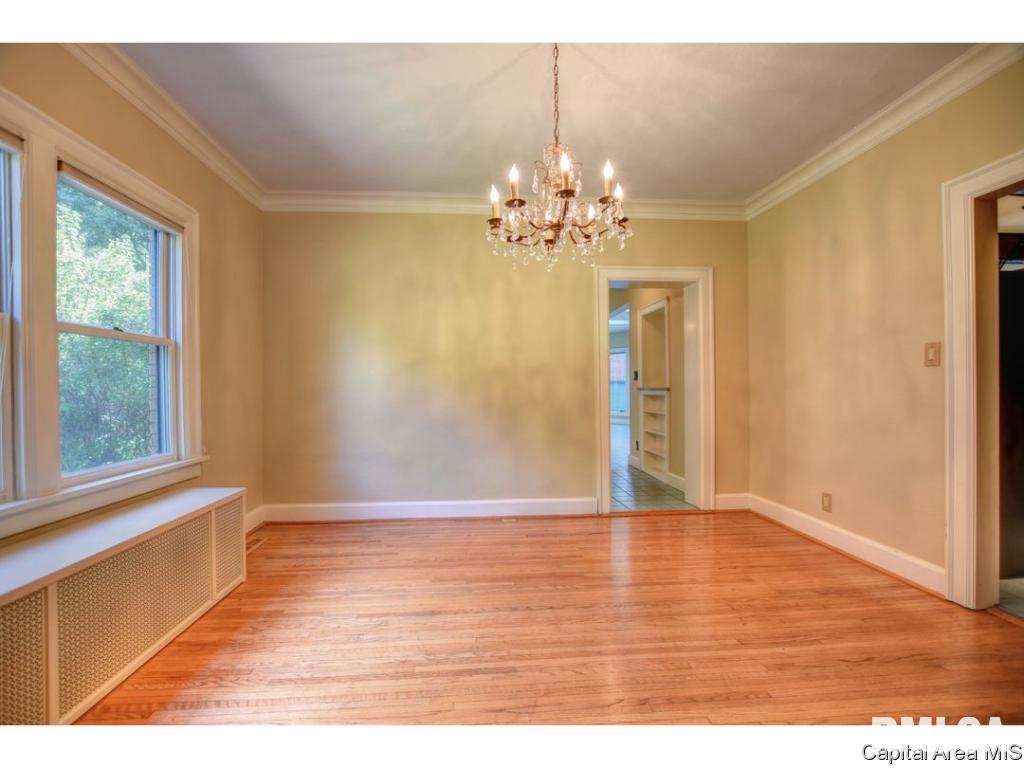 1925 South Bates Avenue Springfield, IL 62704 - Photo 9 of 36