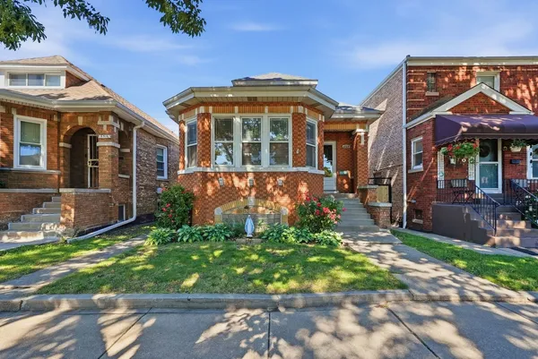 $325,000 | 6514 South Kedvale Avenue, Chicago, IL 60629