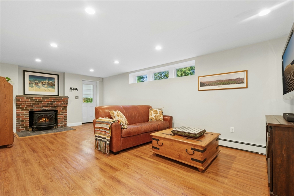 71 Brookside Road Needham, MA 02492 - Photo 18 of 34