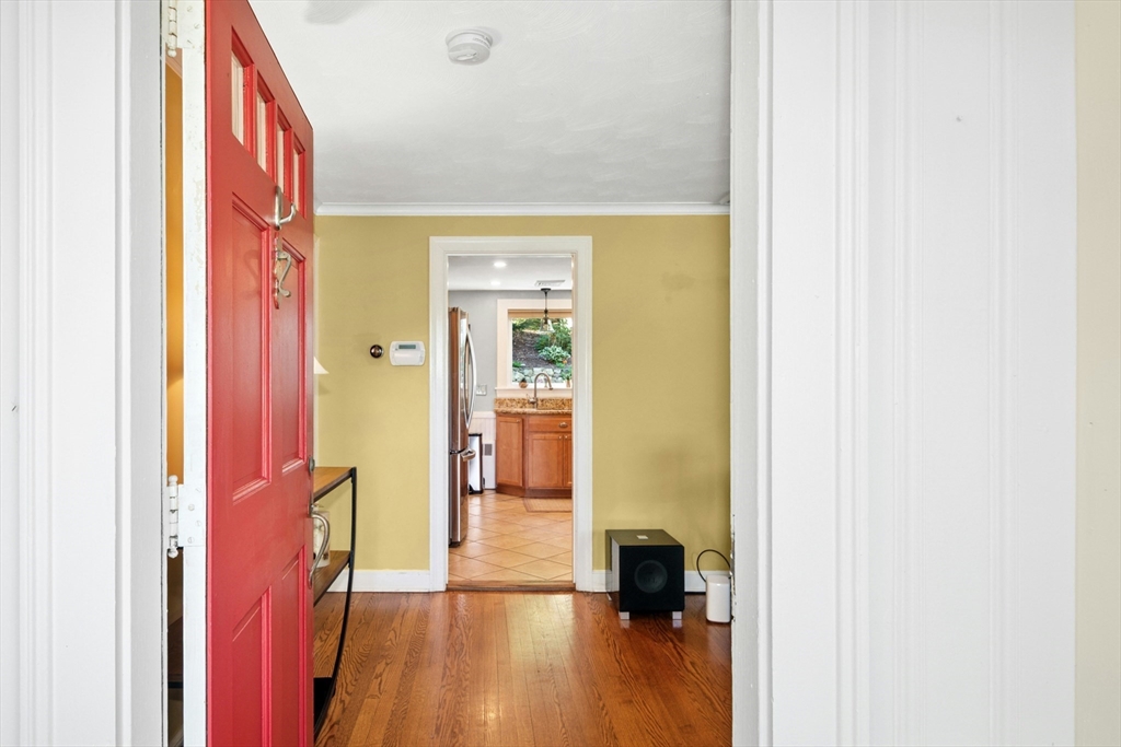 71 Brookside Road Needham, MA 02492 - Photo 2 of 34