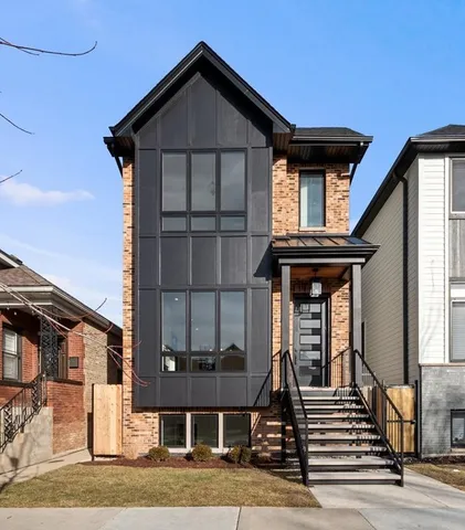 $1,799,900 | 2442 West Berteau Avenue, Chicago, IL 60618
