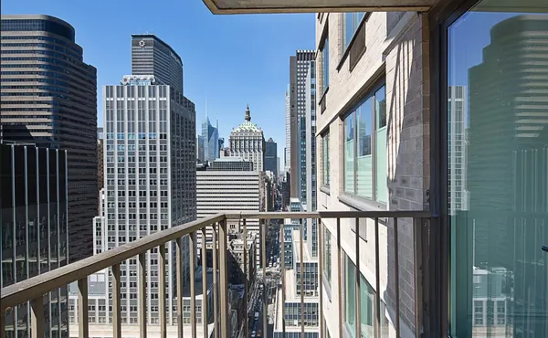 $5,000 | 212 East 47th Street, Unit 31H | Midtown East