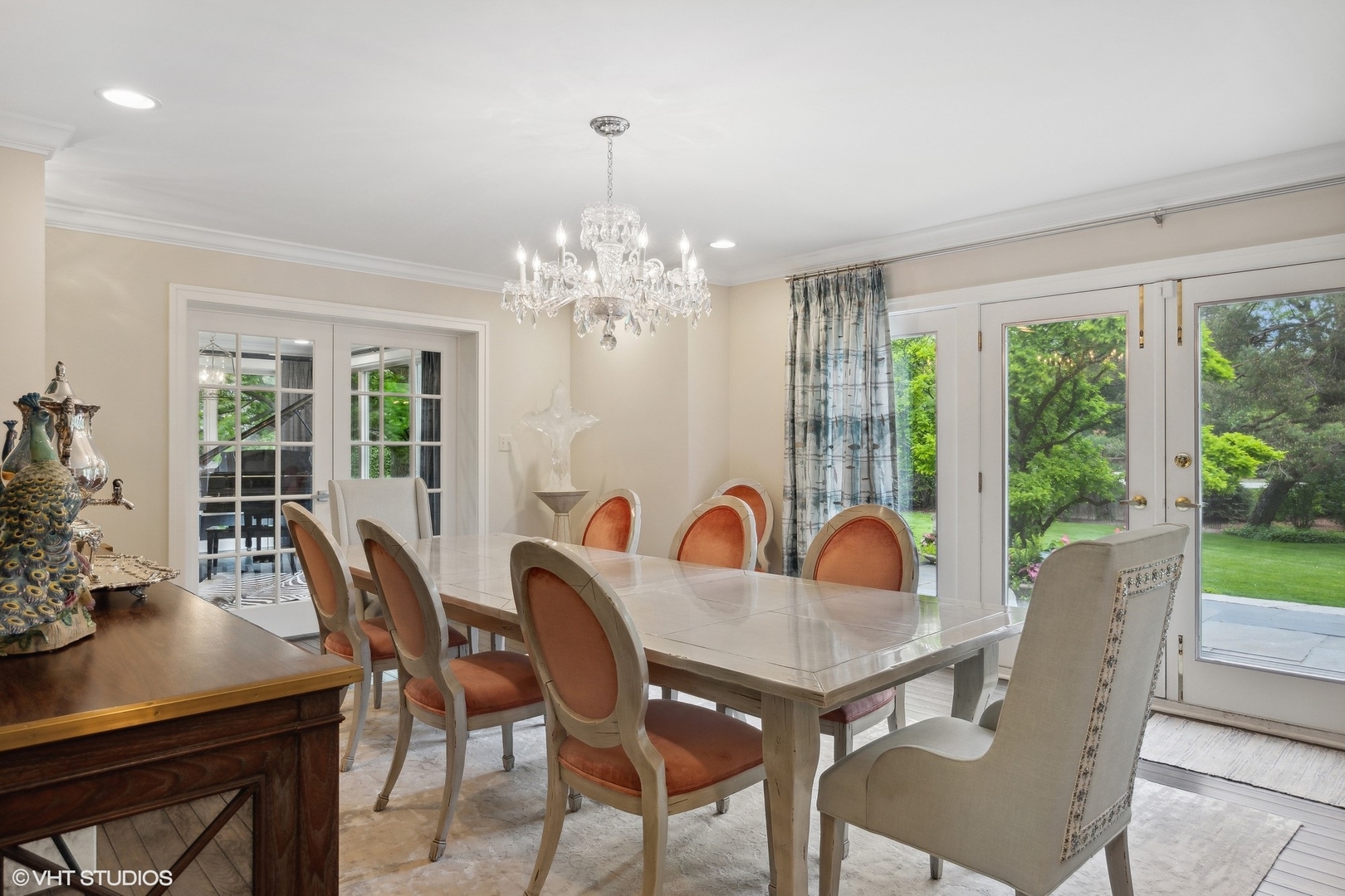 17 Meadowview Road Northfield, IL 60093 - Photo 19 of 50 a dining room with furniture a chandelier and window