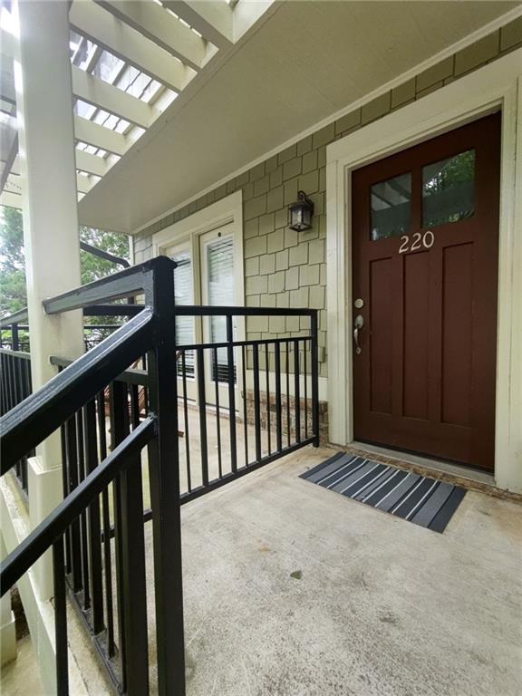 660 South Barnett Shoals Road, Unit 220 Athens, GA 30605 - Photo 2 of 18