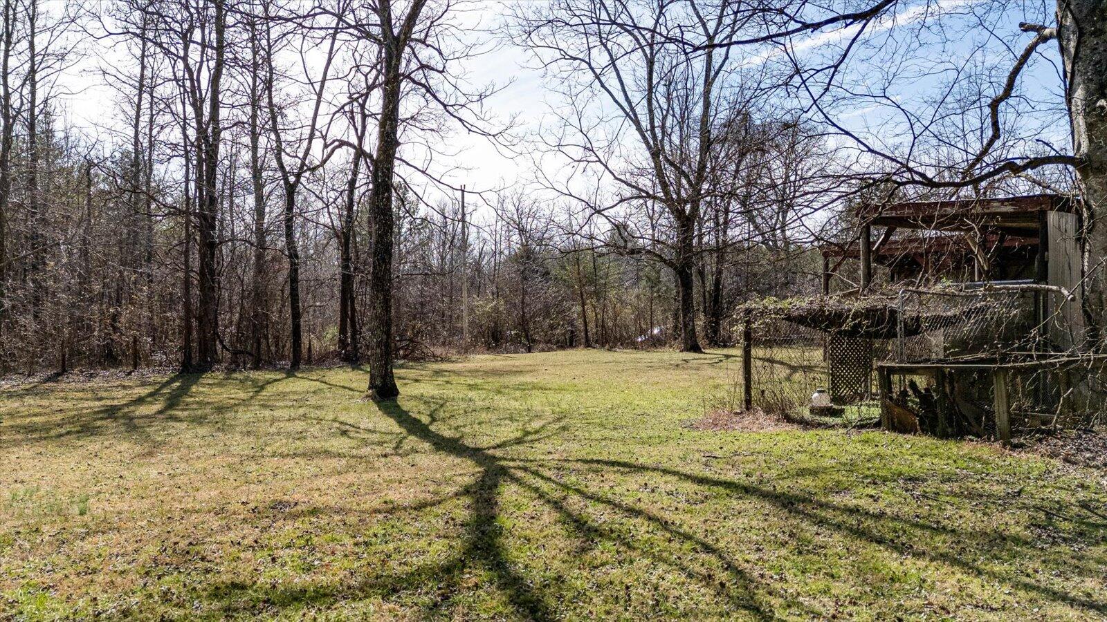 11231 Hendon Road Graysville, TN 37338 - Photo 15 of 16 14-11321 Hendon Rd-14