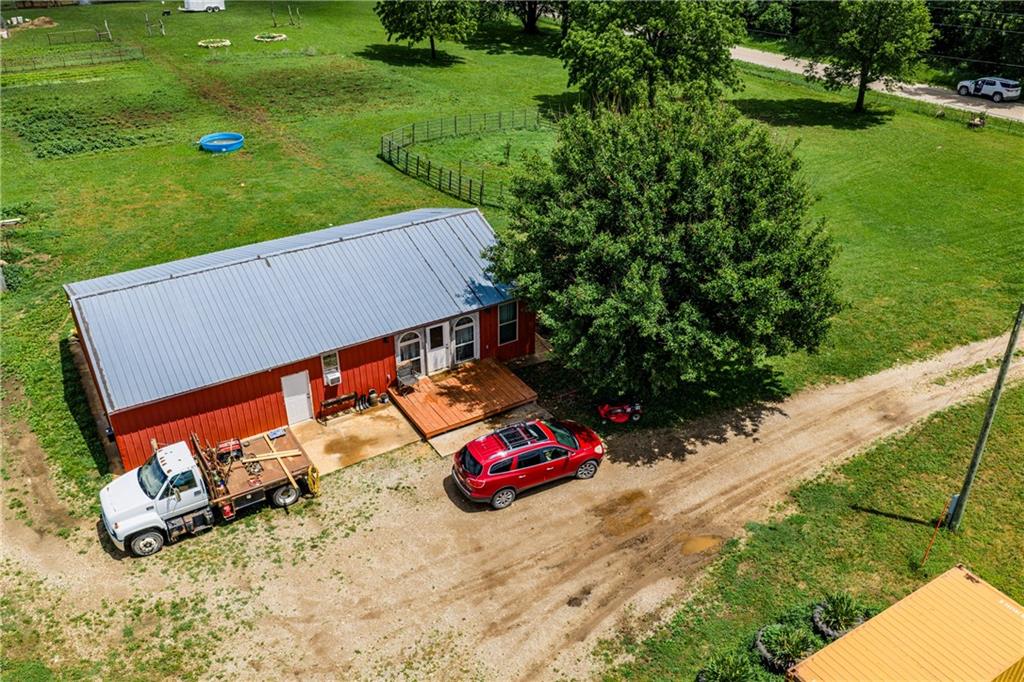 4038 Lee Road Mound City, KS 66056 - Photo 3 of 75