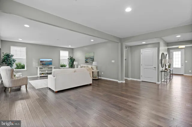 $624,900 | 23525 Lilliflora Drive, California, MD 20619