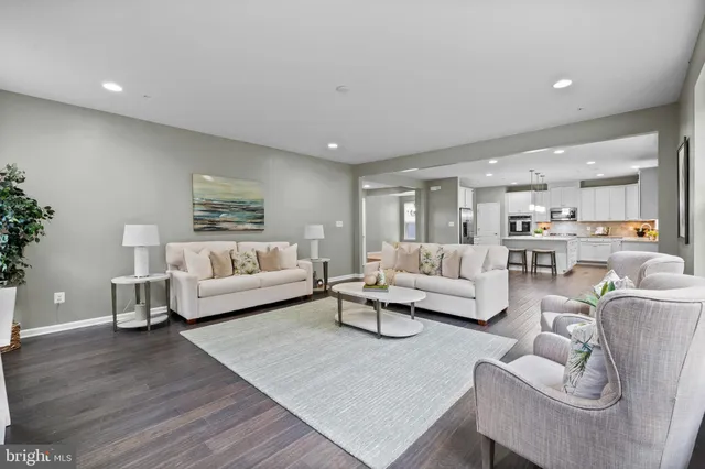 $624,900 | 23525 Lilliflora Drive, California, MD 20619