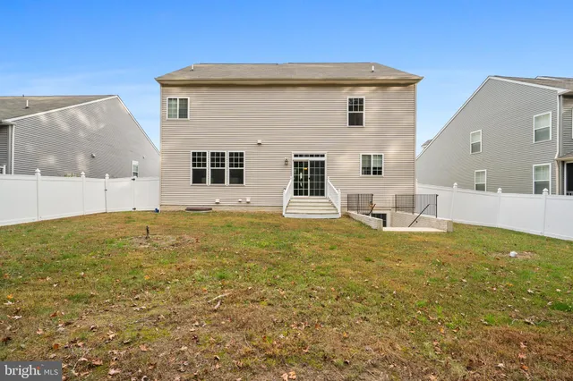 $624,900 | 23525 Lilliflora Drive, California, MD 20619