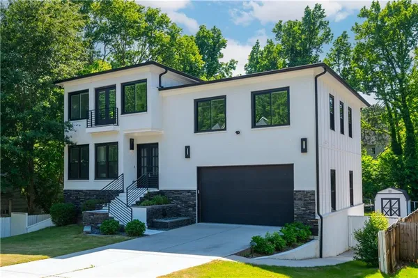 $1,625,000 | 2804 Skyland Drive Northeast, Brookhaven, GA 30341