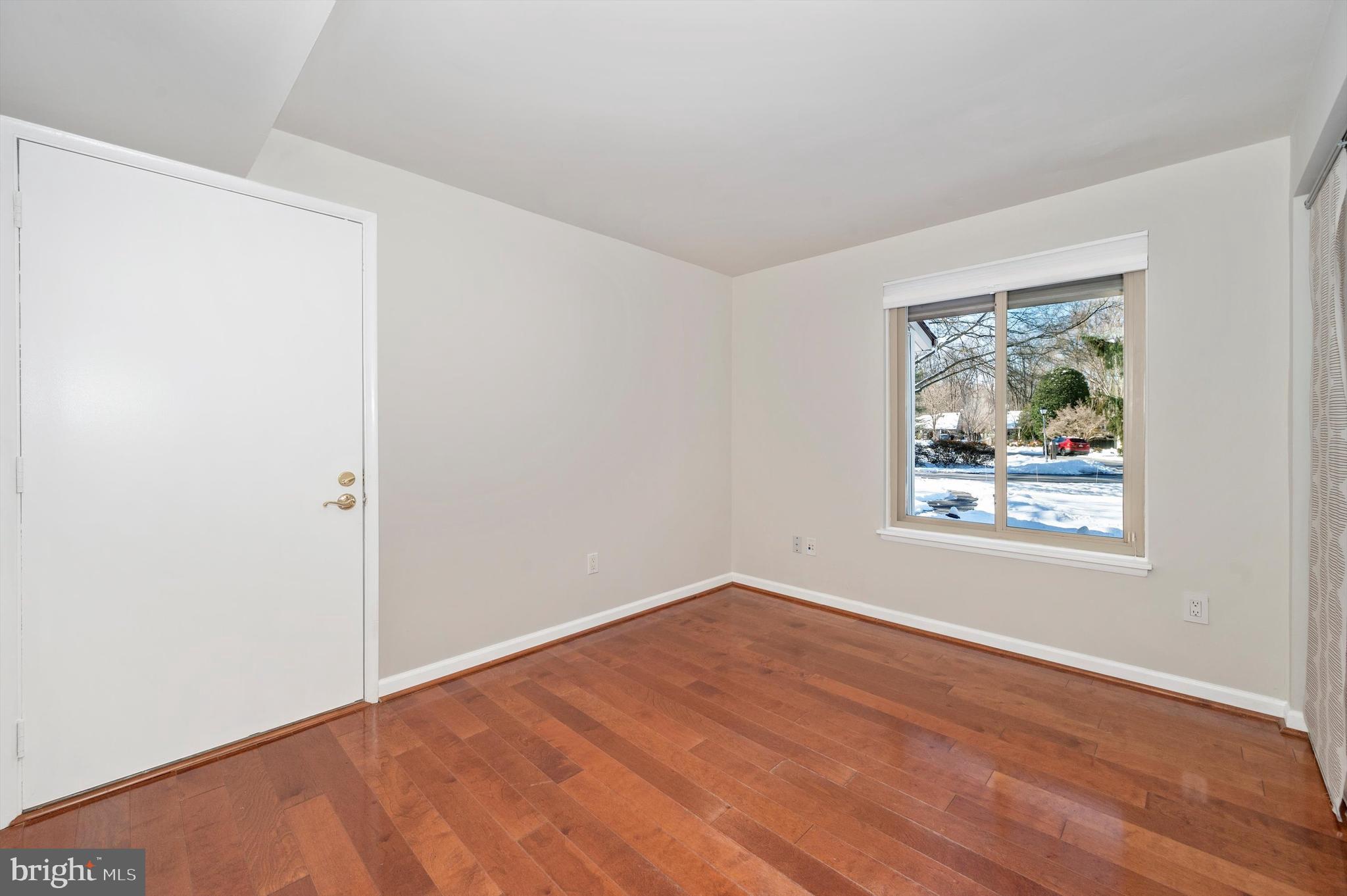 11617 Piney Lodge Road North Potomac, MD 20878 - Photo 24 of 39