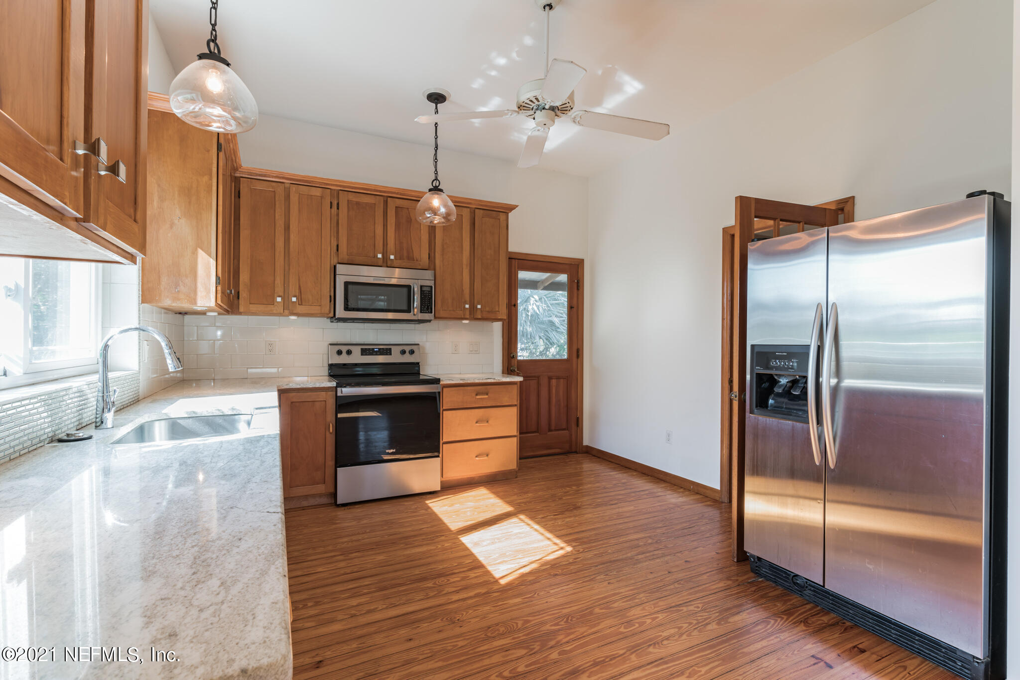 137 Manresa Road St. Augustine, FL 32084 - Photo 15 of 33 Kitchen (2)
